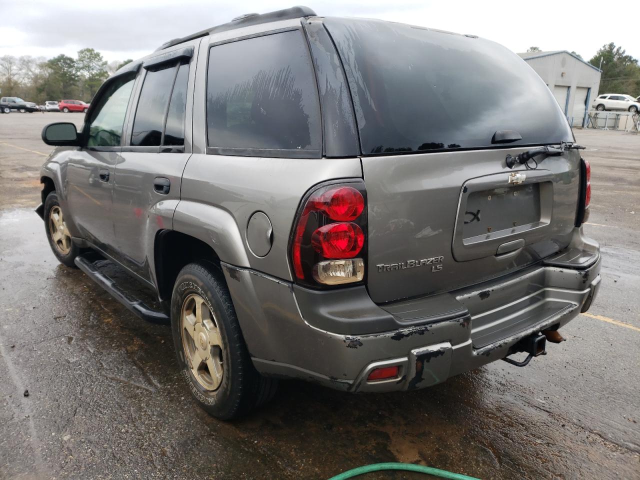 Photo 3 from auction – 2006 CHEVROLET TRAILBLAZE with VIN 1GNDS13S562111551