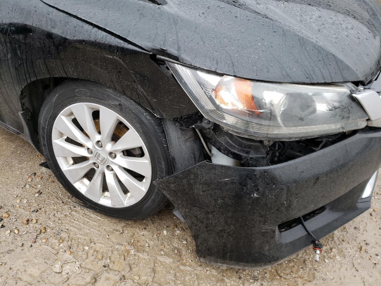 Photo 9 from auction – 2015 HONDA ACCORD EXL with VIN 1HGCR2F83FA133030