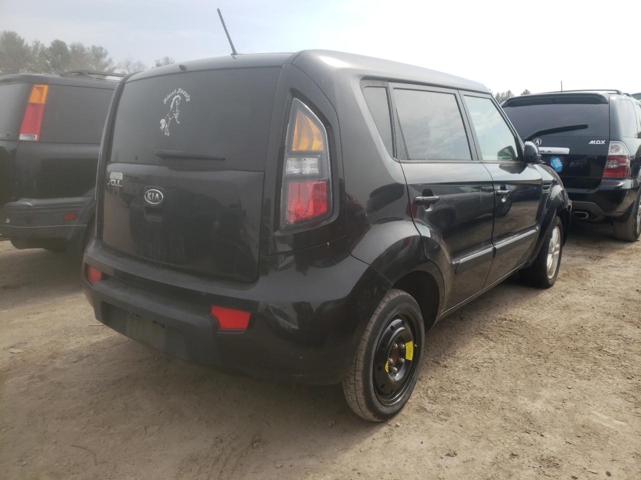 Photo 4 from auction – 2011 KIA SOUL + with VIN KNDJT2A24B7257244