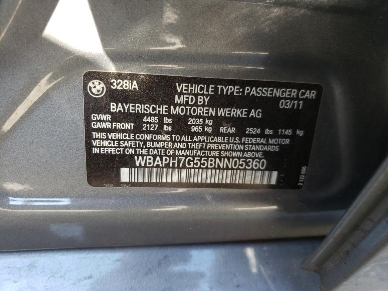 Photo 10 from auction – 2011 BMW 328 I with VIN WBAPH7G55BNN05360