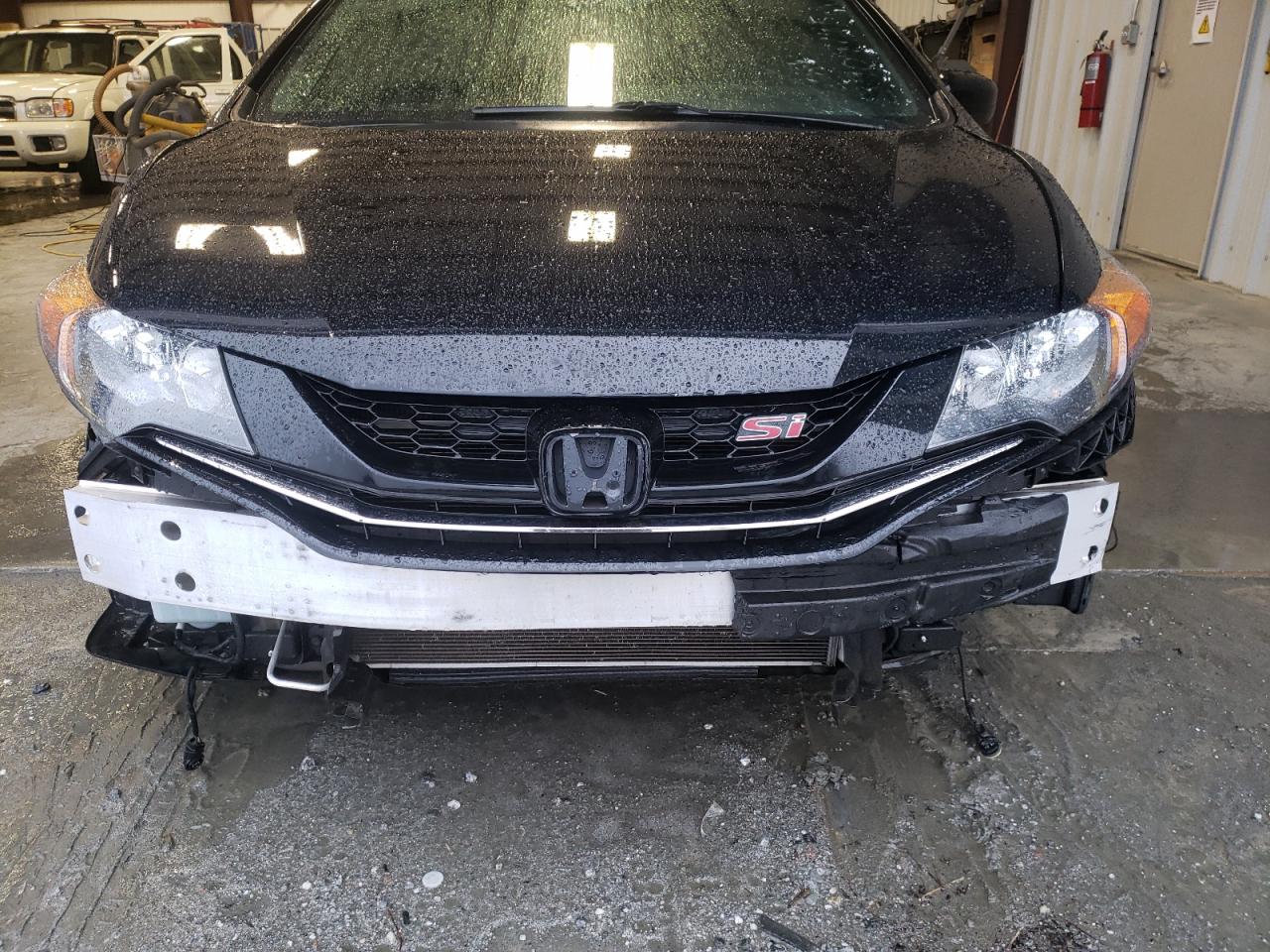 Photo 7 from auction – 2015 HONDA CIVIC SI with VIN 2HGFG4A50FH705863