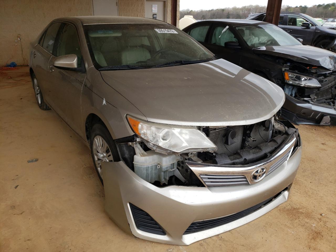 TOYOTA CAMRY L 2013 with VIN 4T1BF1FK5DU677092 - Photo from auction