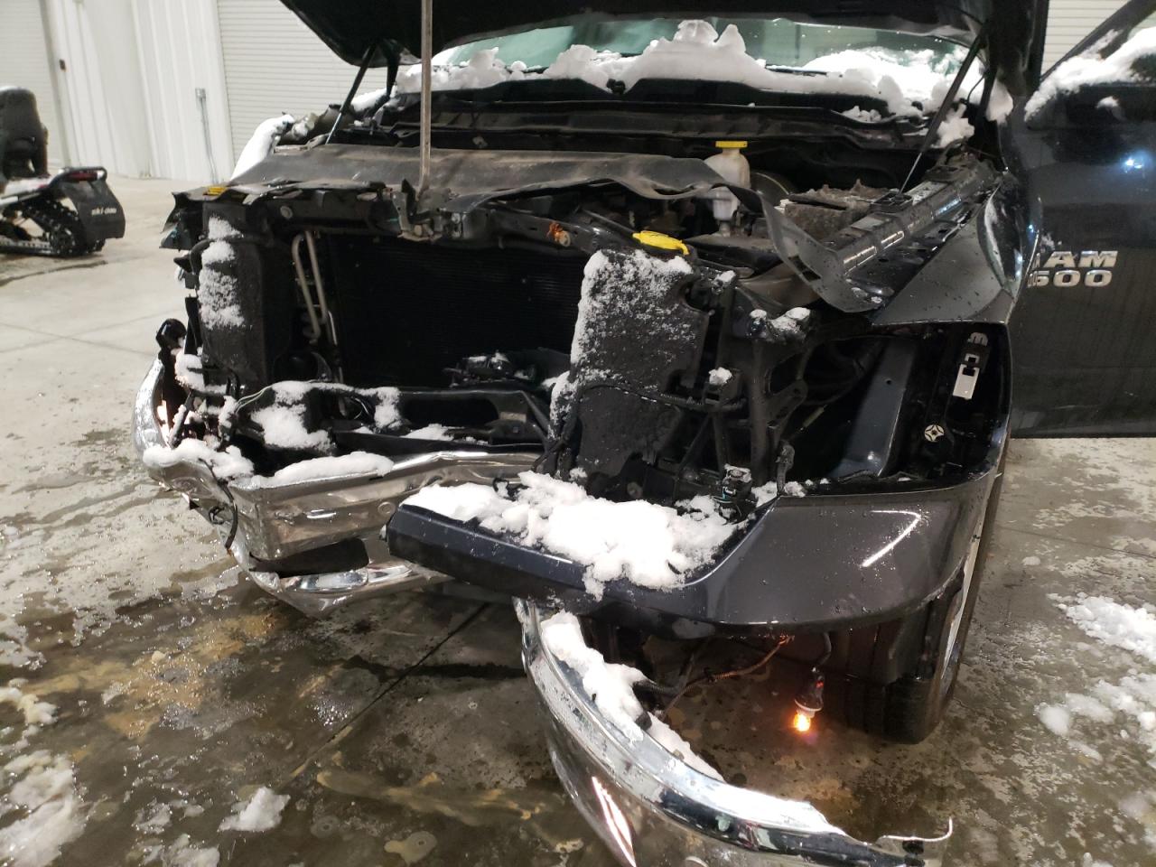 Photo 9 from auction – 2018 RAM 1500 SLT with VIN 3C6RR7LG6JG227003