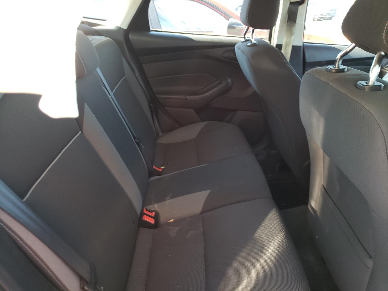 Photo 6 from auction – 2012 FORD FOCUS SE with VIN 1FAHP3K20CL251298
