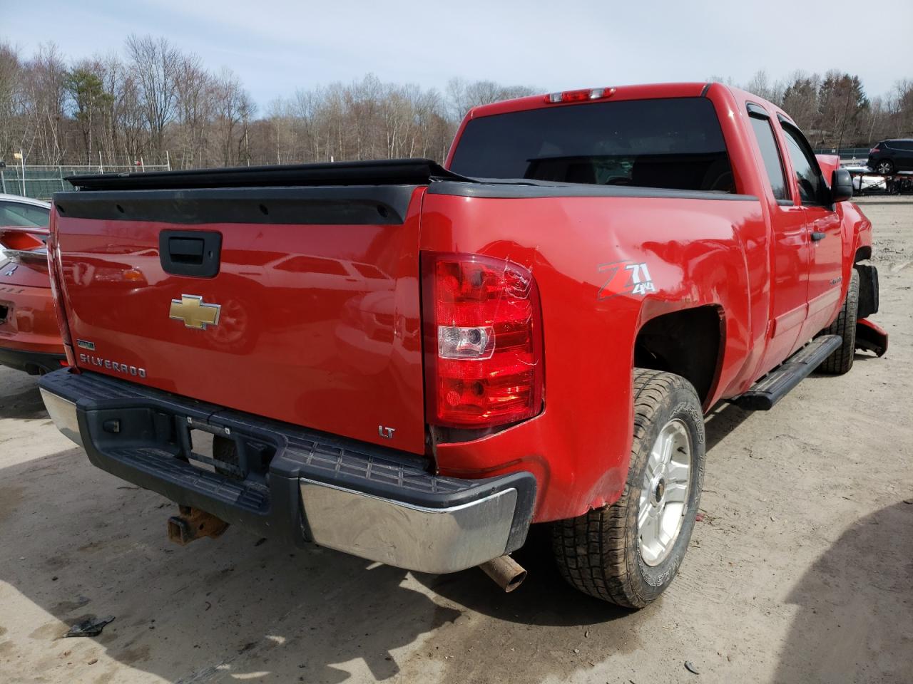 Photo 4 from auction – 2011 CHEVROLET SILVERADO with VIN 1GCRKSE36BZ461041