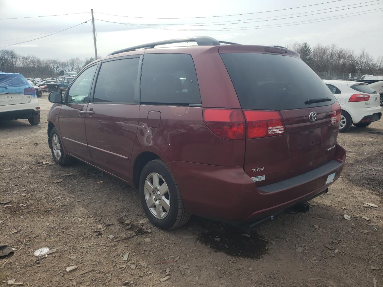Photo 3 from auction – 2004 TOYOTA SIENNA CE with VIN 5TDZA23C34S185315