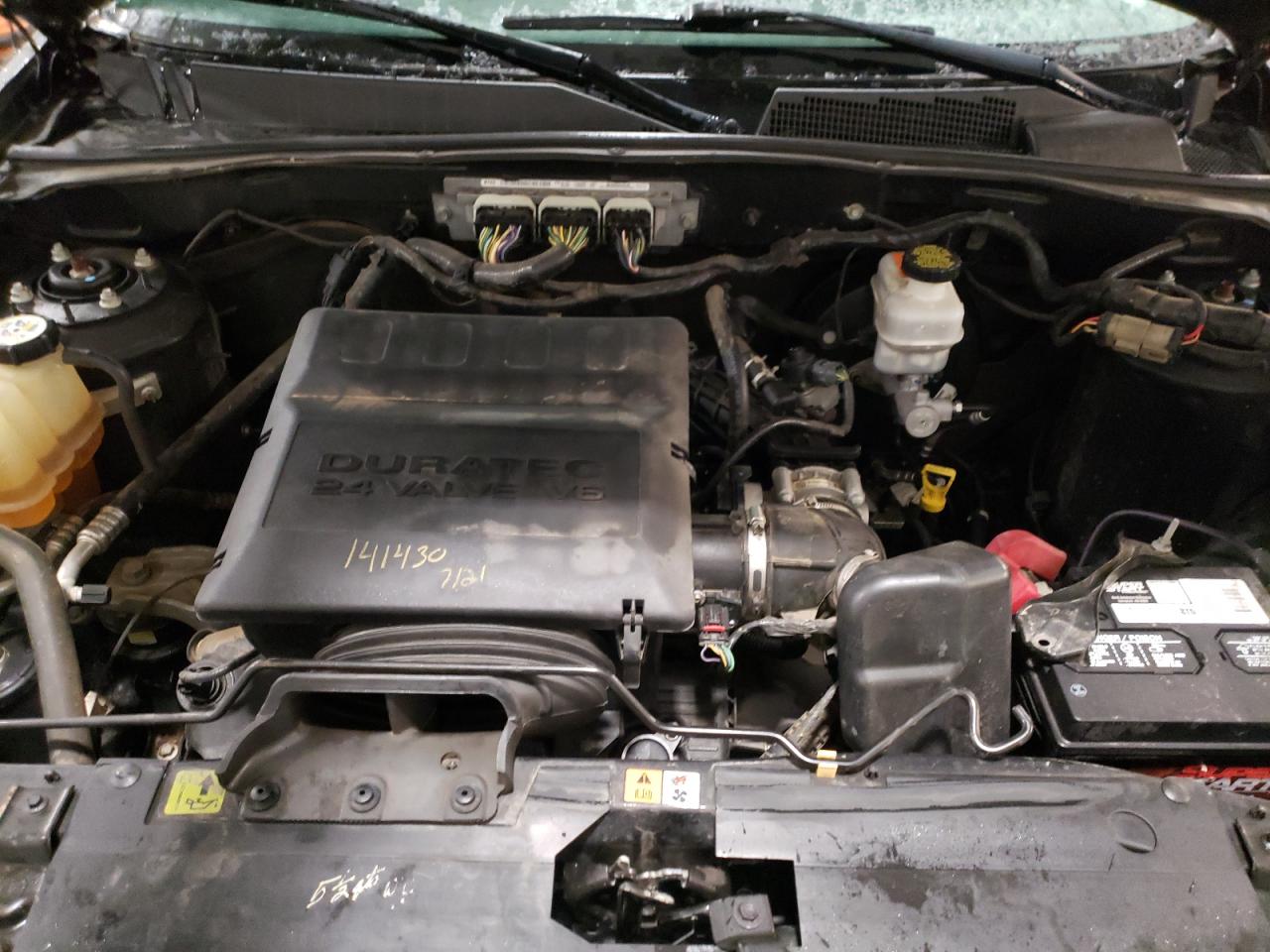 Photo 7 from auction – 2010 FORD ESCAPE LIM with VIN 1FMCU9EG6AKC72985