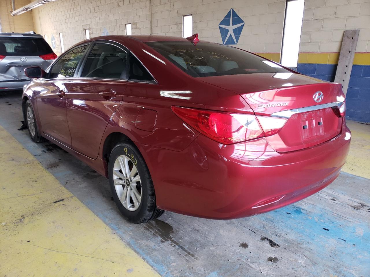 Photo 3 from auction – 2013 HYUNDAI SONATA GLS with VIN 5NPEB4AC6DH621493