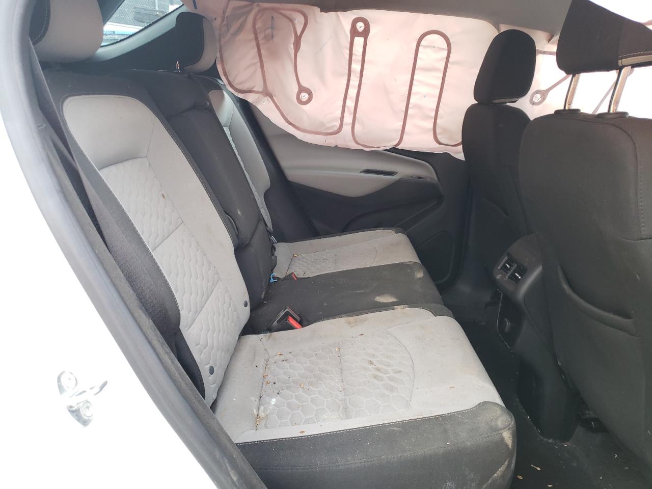 Photo 6 from auction – 2018 CHEVROLET EQUINOX LS with VIN 2GNAXREV5J6168760