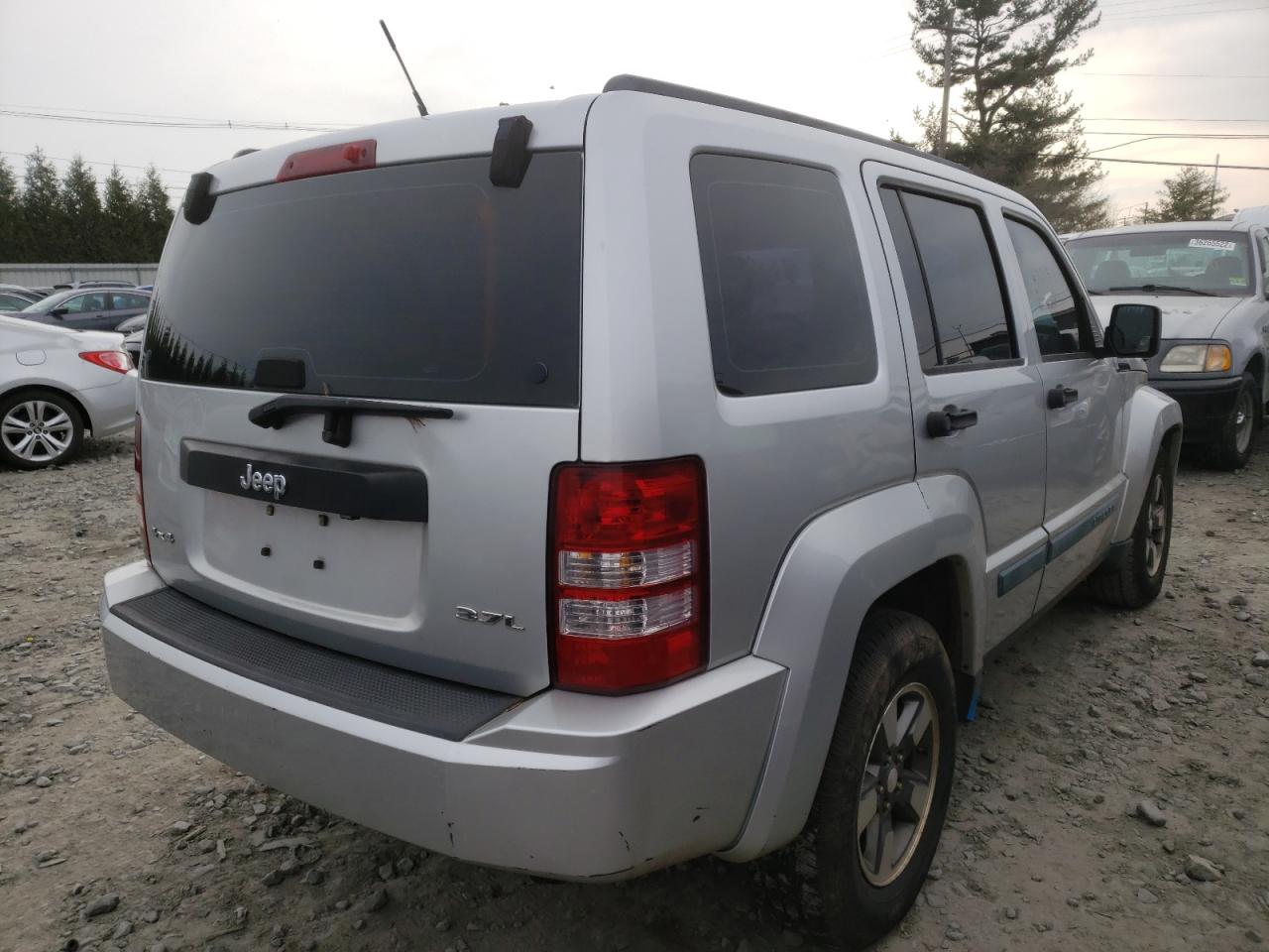 Photo 4 from auction – 2008 JEEP LIBERTY with VIN 1J8GN28K58W182121