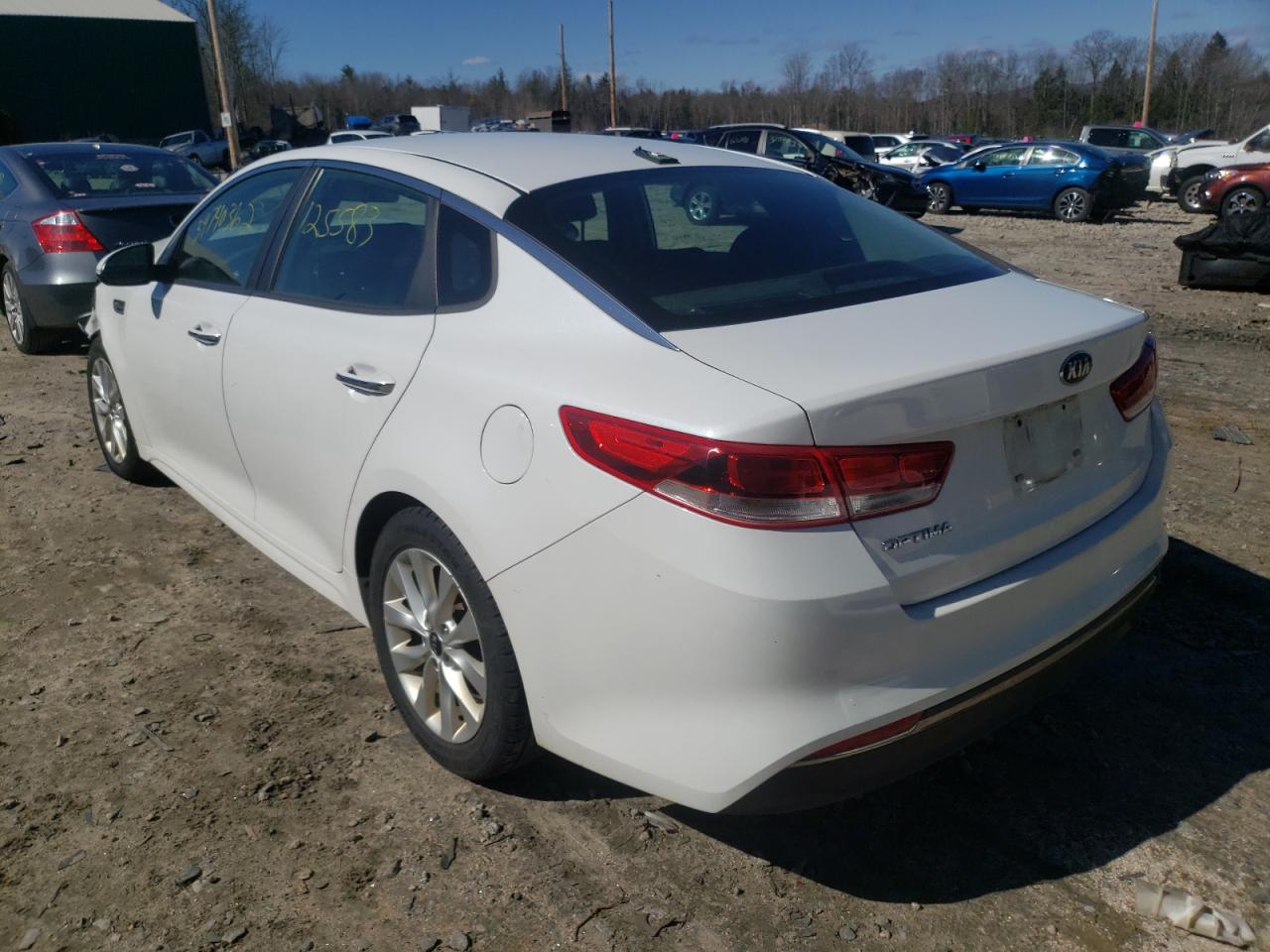 Photo 3 from auction – 2016 KIA OPTIMA LX with VIN 5XXGT4L38GG061270