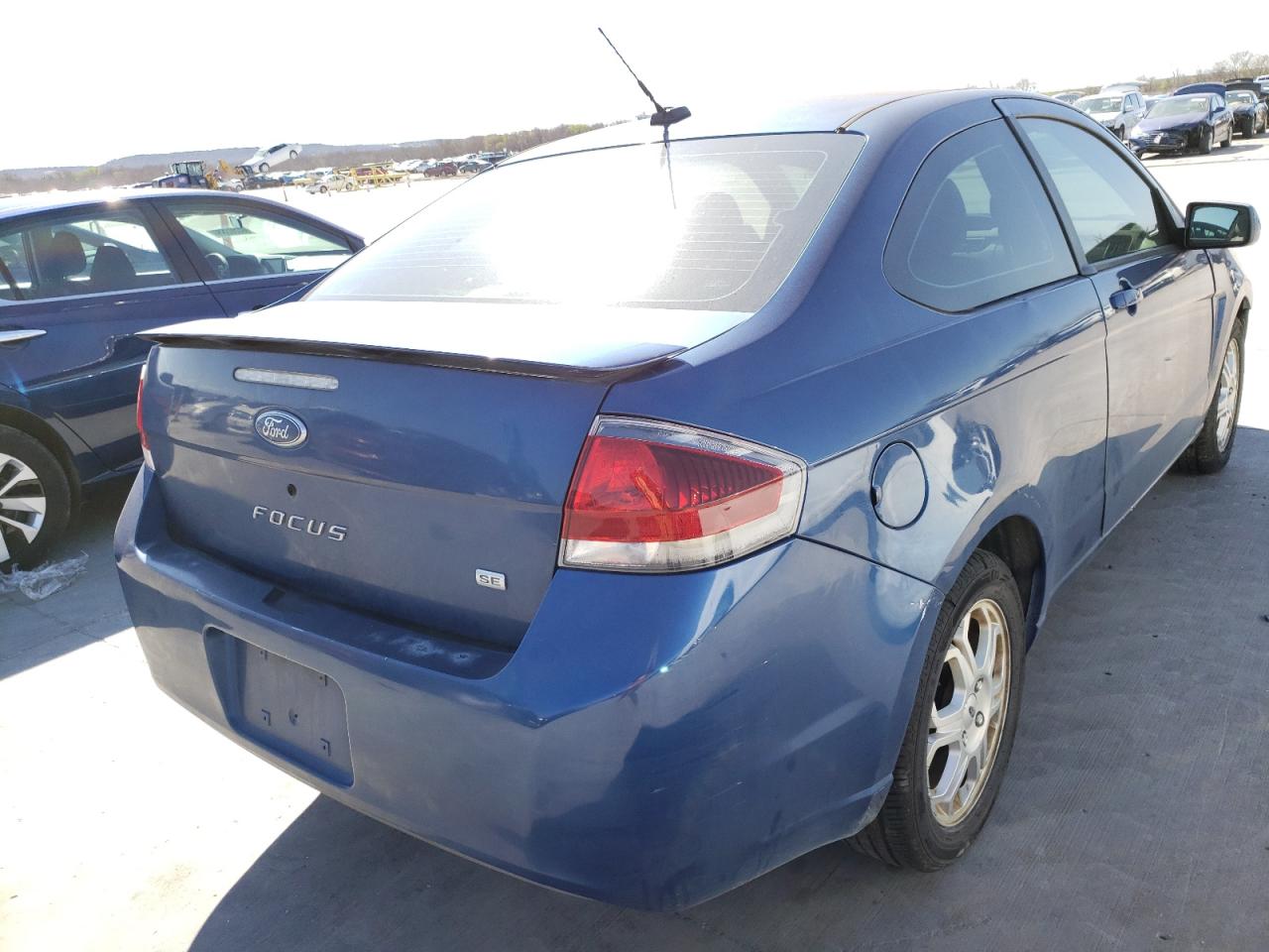 Photo 4 from auction – 2009 FORD FOCUS SE with VIN 1FAHP32N29W152001
