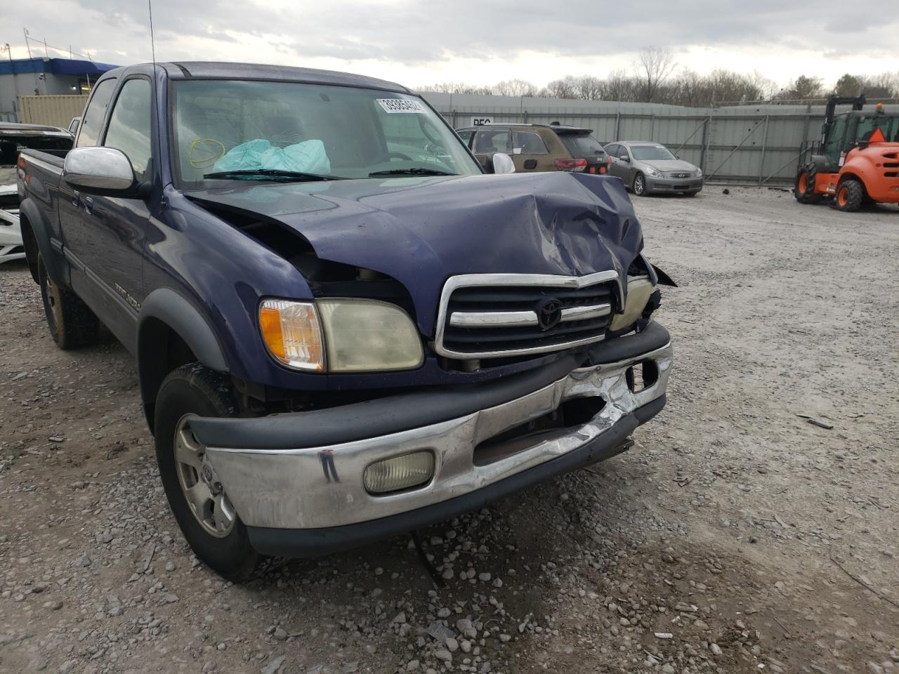 TOYOTA TUNDRA ACC 2002 with VIN 5TBBT441X2S242054 - Photo from auction