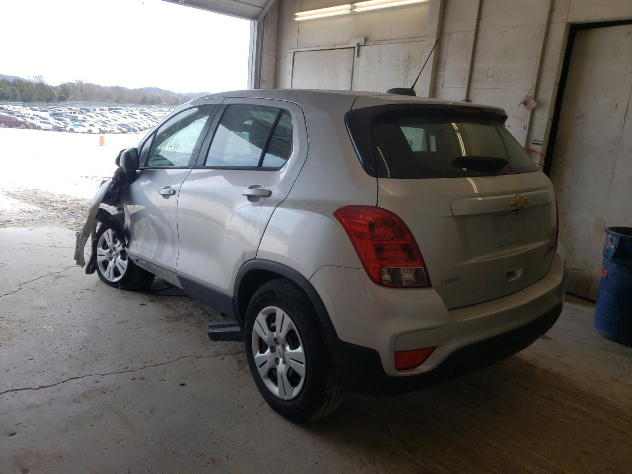 Photo 3 from auction – 2018 CHEVROLET TRAX LS with VIN KL7CJKSBXJB720719