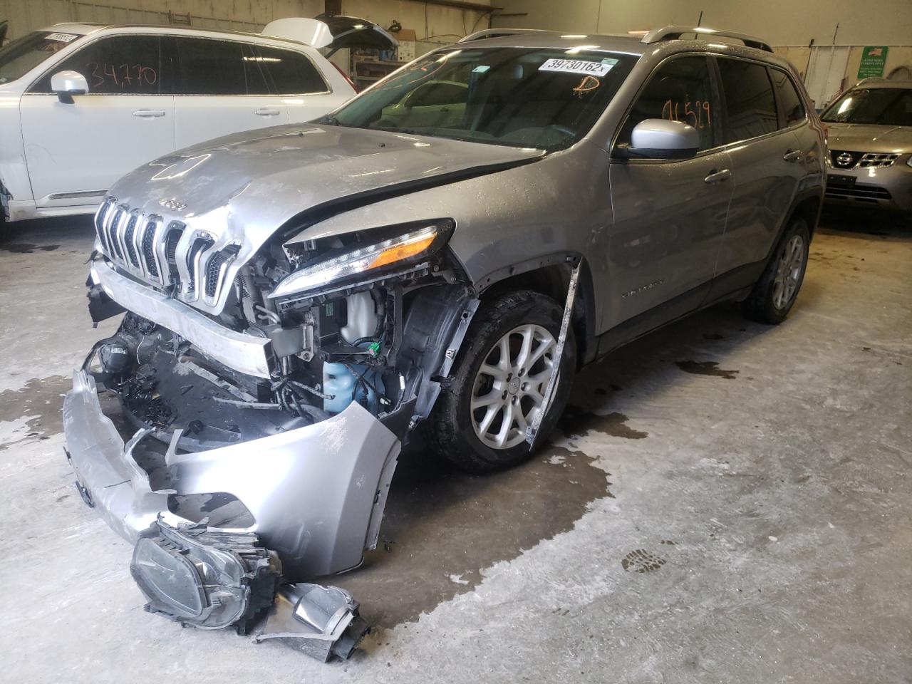 Photo 2 from auction – 2017 JEEP CHEROKEE L with VIN 1C4PJLCB4HW653174