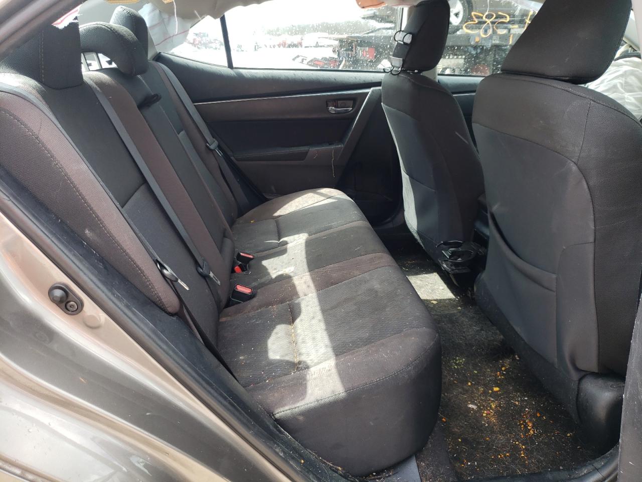 Photo 6 from auction – 2017 TOYOTA COROLLA L with VIN 2T1BURHE2HC749501