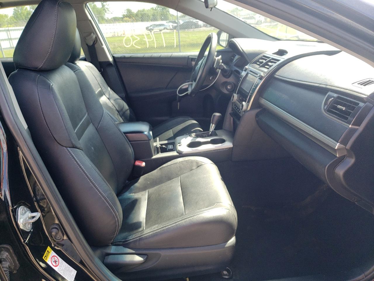 Photo 5 from auction – 2012 TOYOTA CAMRY BASE with VIN 4T1BF1FK0CU075618