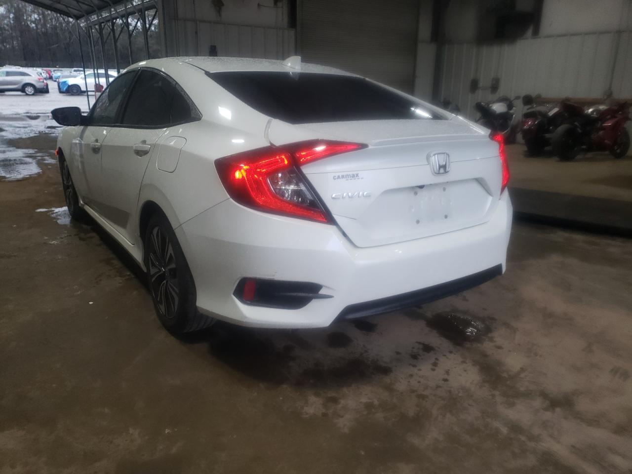 Photo 3 from auction – 2018 HONDA CIVIC EXL with VIN JHMFC1F77JX029417