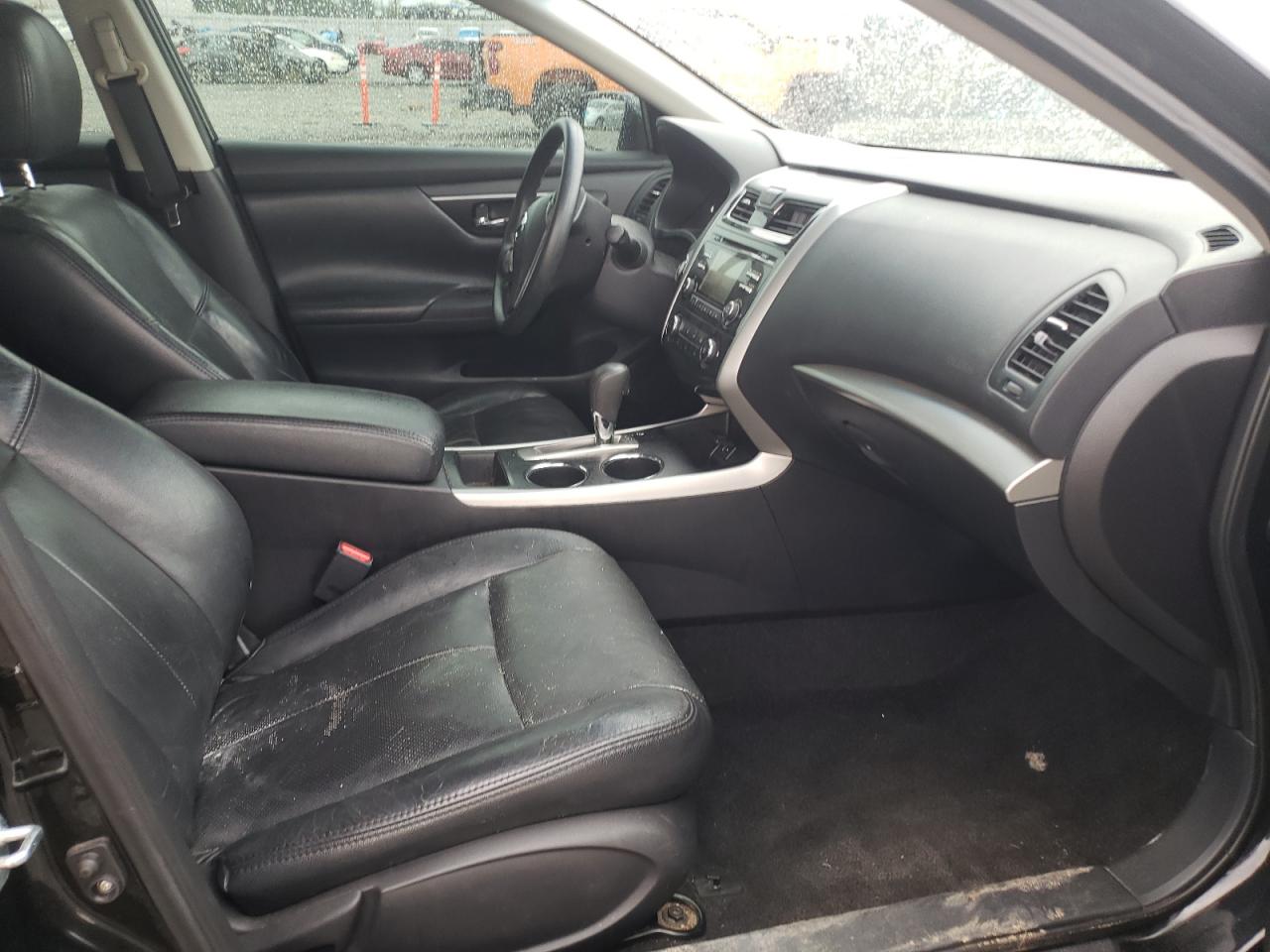 Photo 5 from auction – 2015 NISSAN ALTIMA 2.5 with VIN 1N4AL3AP2FN369789