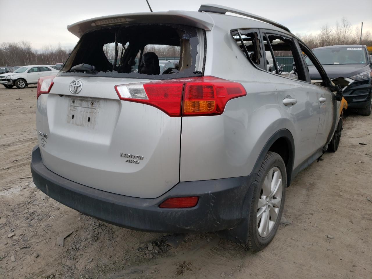 Photo 4 from auction – 2013 TOYOTA RAV4 LIMIT with VIN 2T3DFREVXDW078277