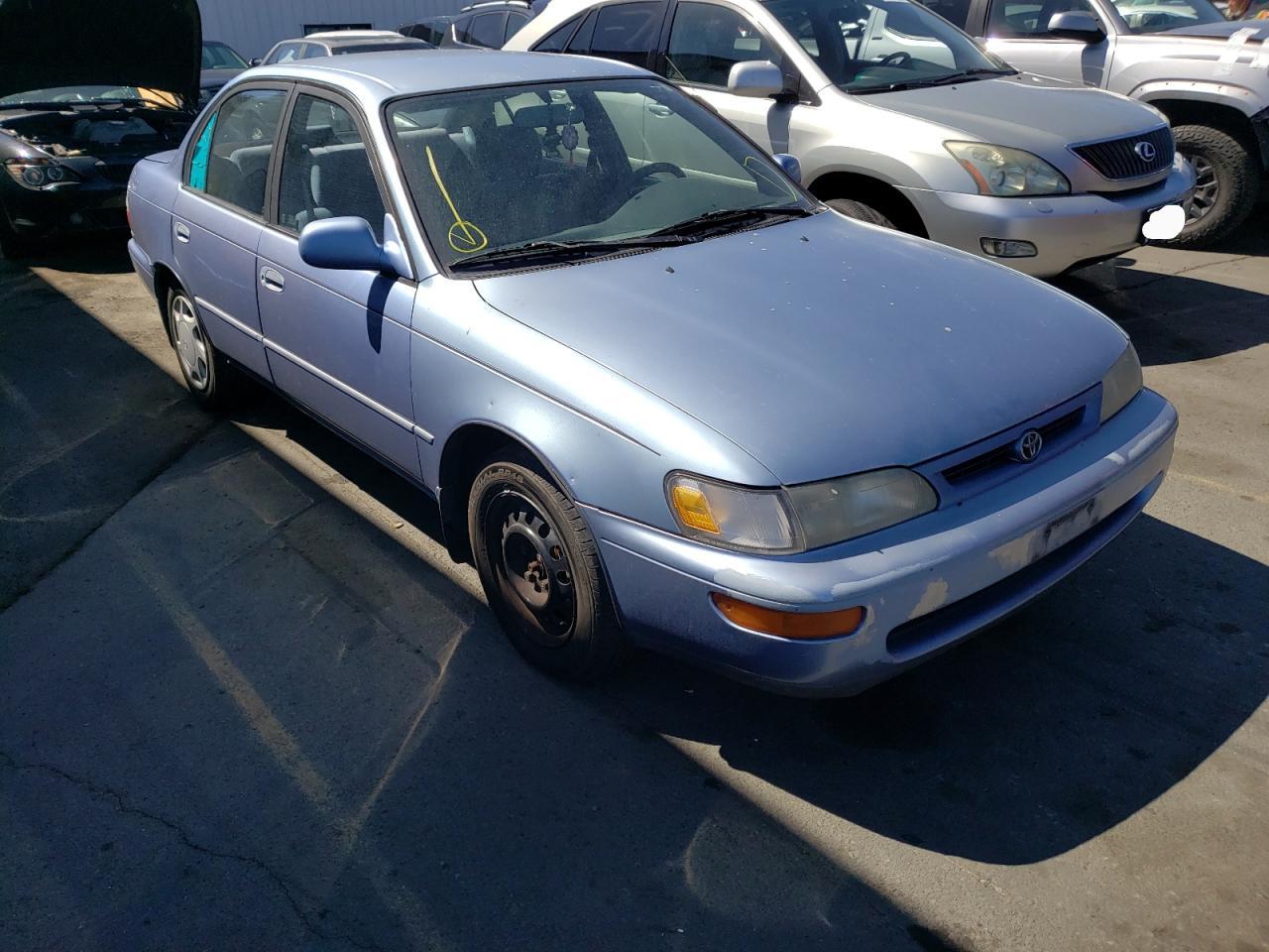 TOYOTA COROLLA DX 1996 with VIN 1NXBB02E8TZ391841 - Photo from auction