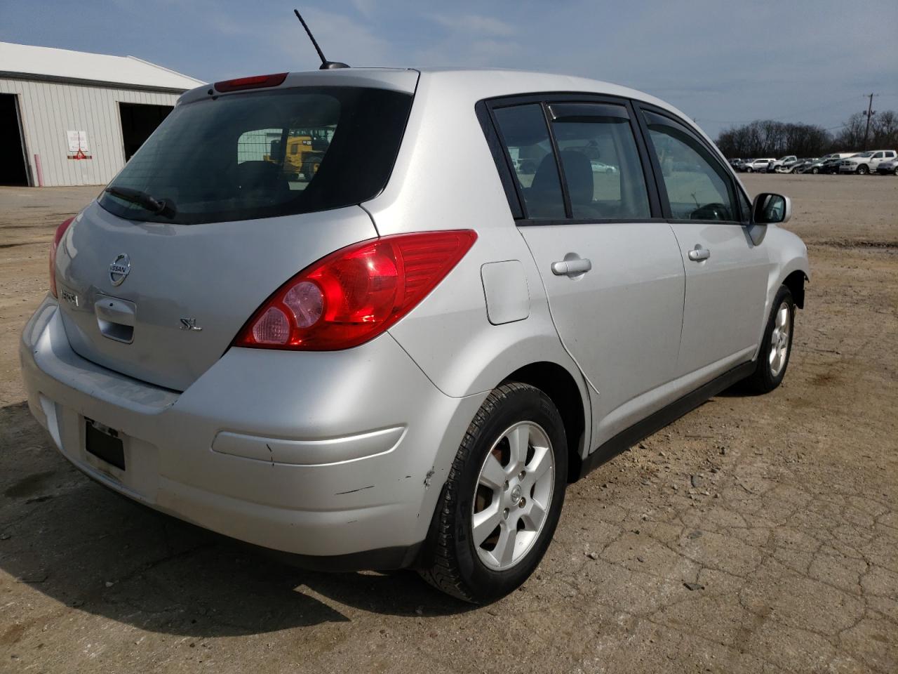Photo 4 from auction – 2007 NISSAN VERSA S with VIN 3N1BC13E37L449749
