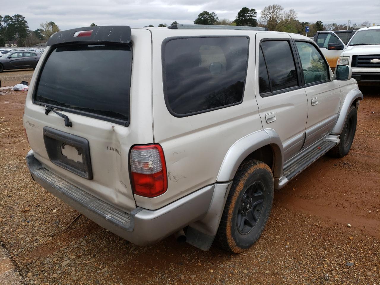 Photo 4 from auction – 2000 TOYOTA 4RUNNER LI with VIN JT3GN87R6Y0178742