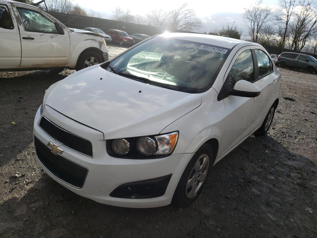 Photo 2 from auction – 2015 CHEVROLET SONIC LS with VIN 1G1JA5SH4F4220012