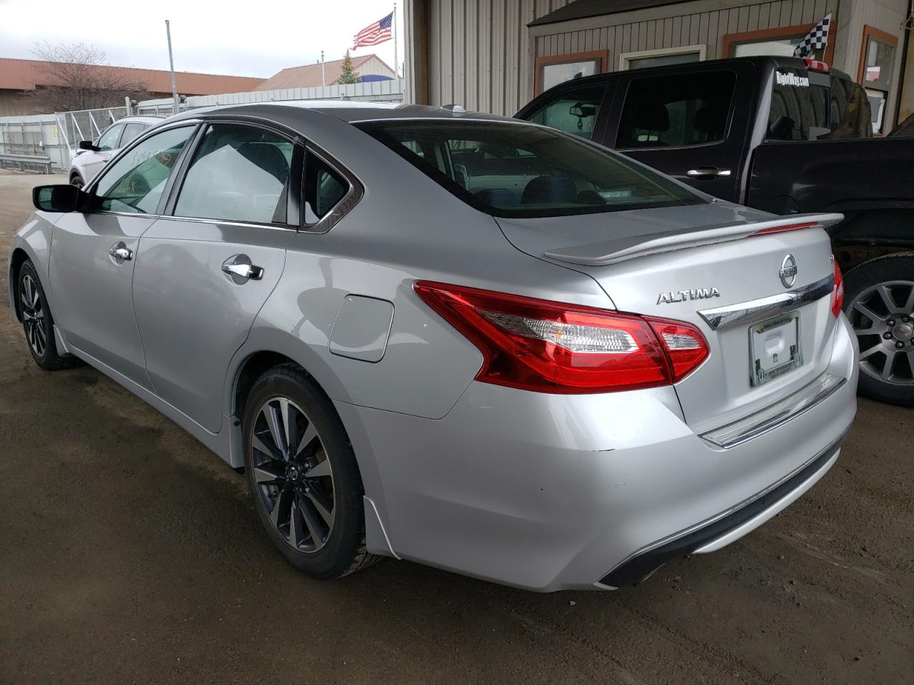 Photo 3 from auction – 2016 NISSAN ALTIMA 2.5 with VIN 1N4AL3AP1GC166826