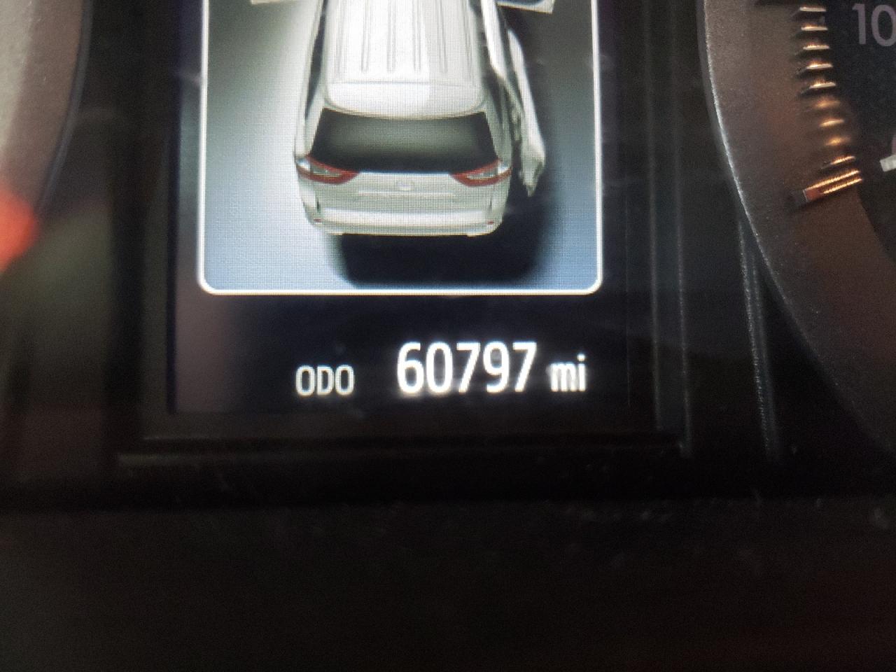 Photo 8 from auction – 2018 TOYOTA SIENNA XLE with VIN 5TDYZ3DC1JS959484