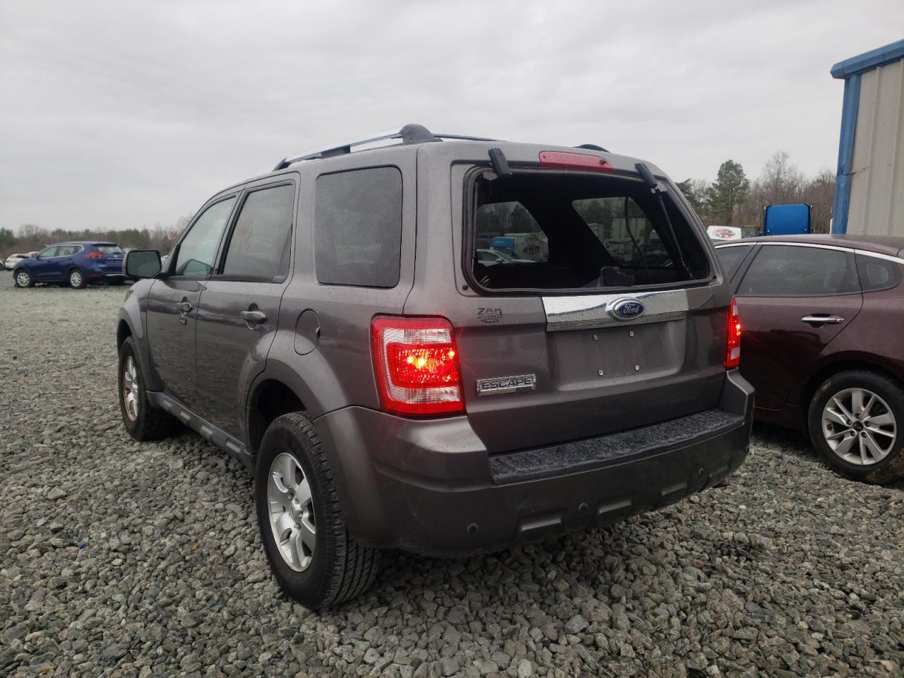 صورة رقم 3 من المزاد - 2009 FORD ESCAPE LIM مع VIN 1FMCU047X9KD08797