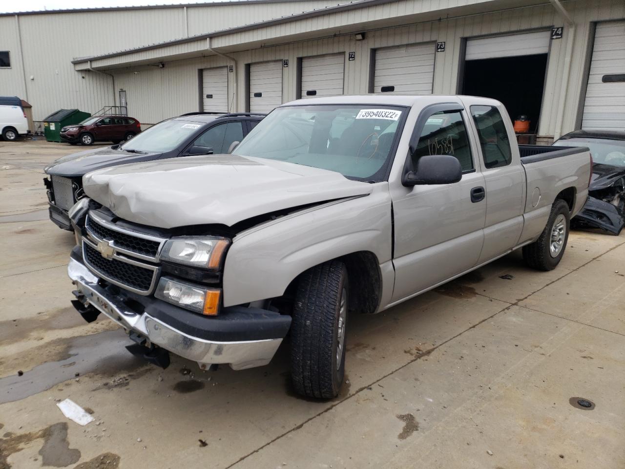 Photo 2 from auction – 2007 CHEVROLET SILVERADO with VIN 1GCEC19X67Z183235