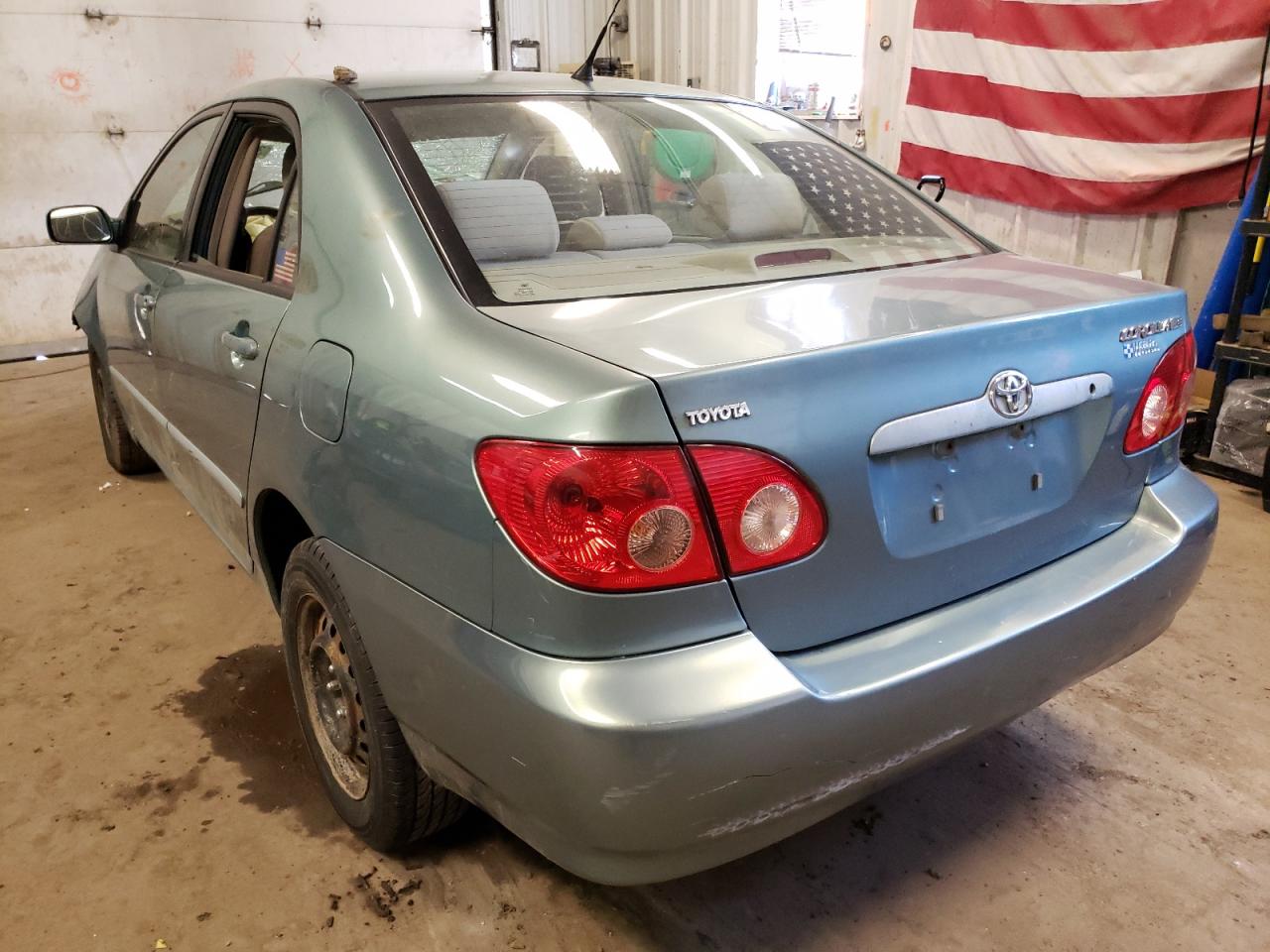 Photo 3 from auction – 2005 TOYOTA COROLLA CE with VIN 2T1BR32EX5C357904