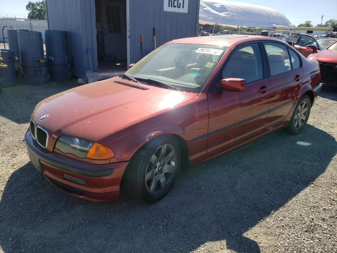 Photo 2 from auction – 2000 BMW 323 I with VIN WBAAM3345YFP73030