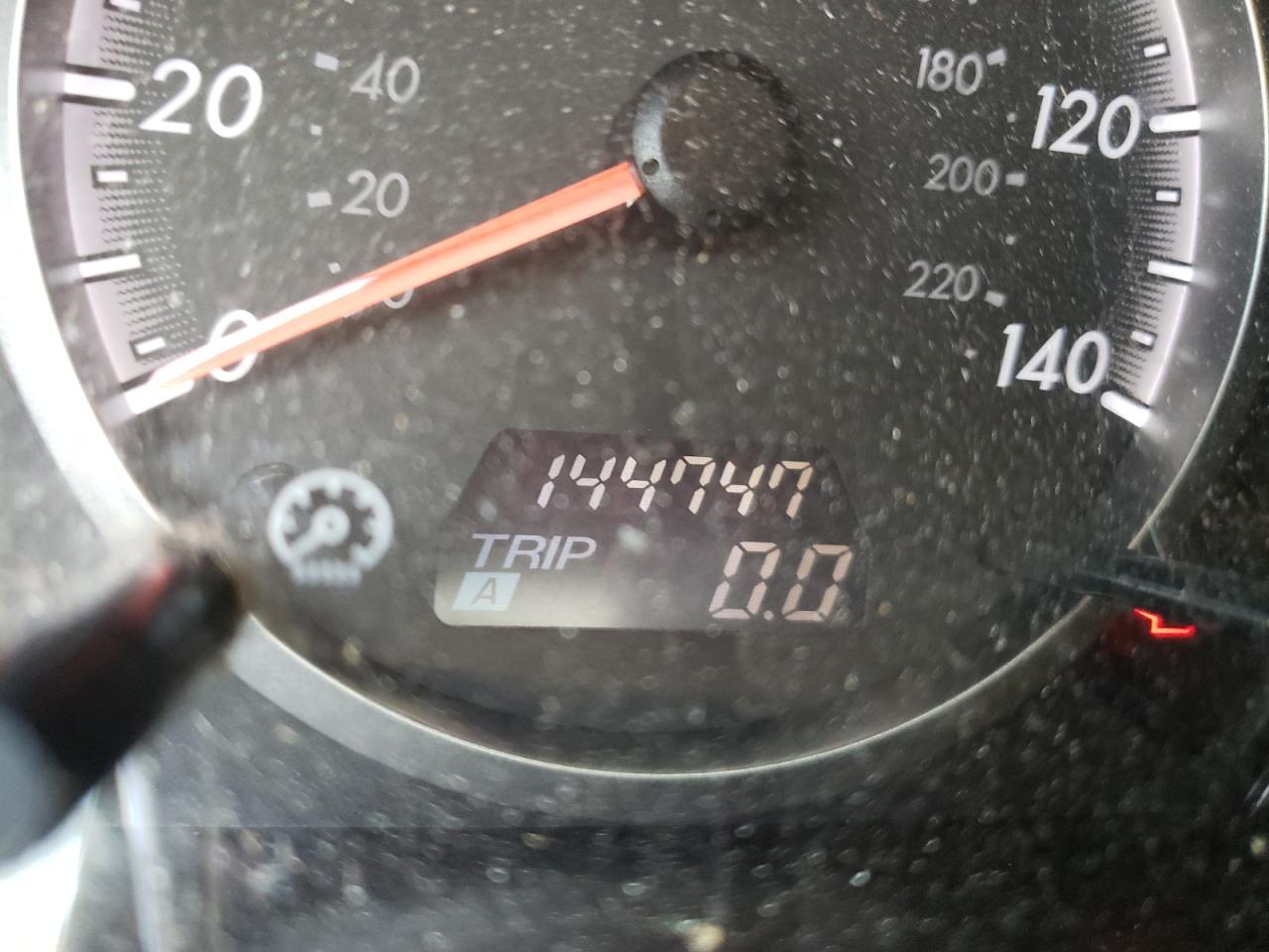 Photo 8 from auction – 2010 MAZDA 5 with VIN JM1CR2WL1A0380824