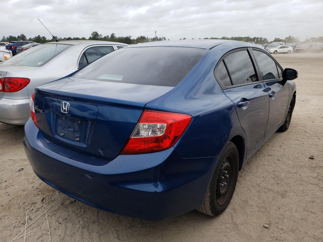 Photo 4 from auction – 2012 HONDA CIVIC LX with VIN 19XFB2F56CE083254