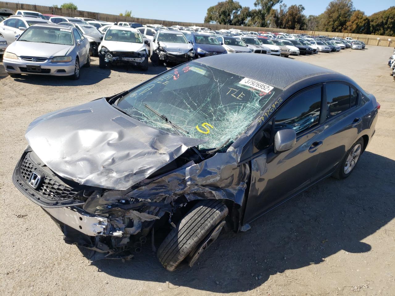 Photo 2 from auction – 2013 HONDA CIVIC LX with VIN 19XFB2F55DE222825