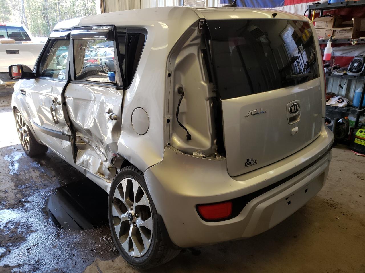 Photo 3 from auction – 2013 KIA SOUL + with VIN KNDJT2A69D7567704