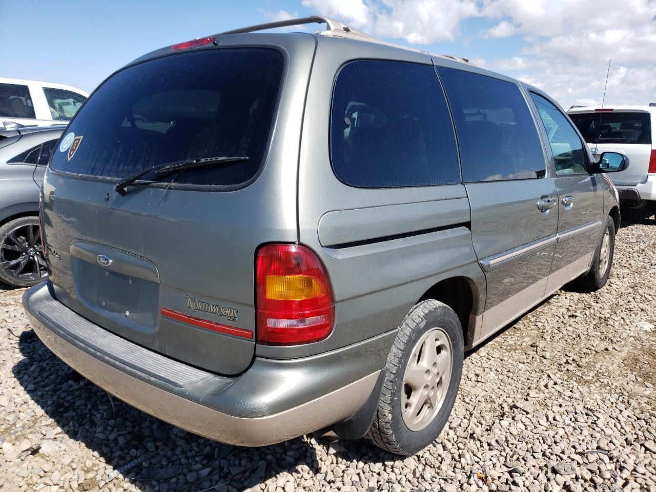 Photo 4 from auction – 1998 FORD WINDSTAR W with VIN 2FMZA5140WBD62903