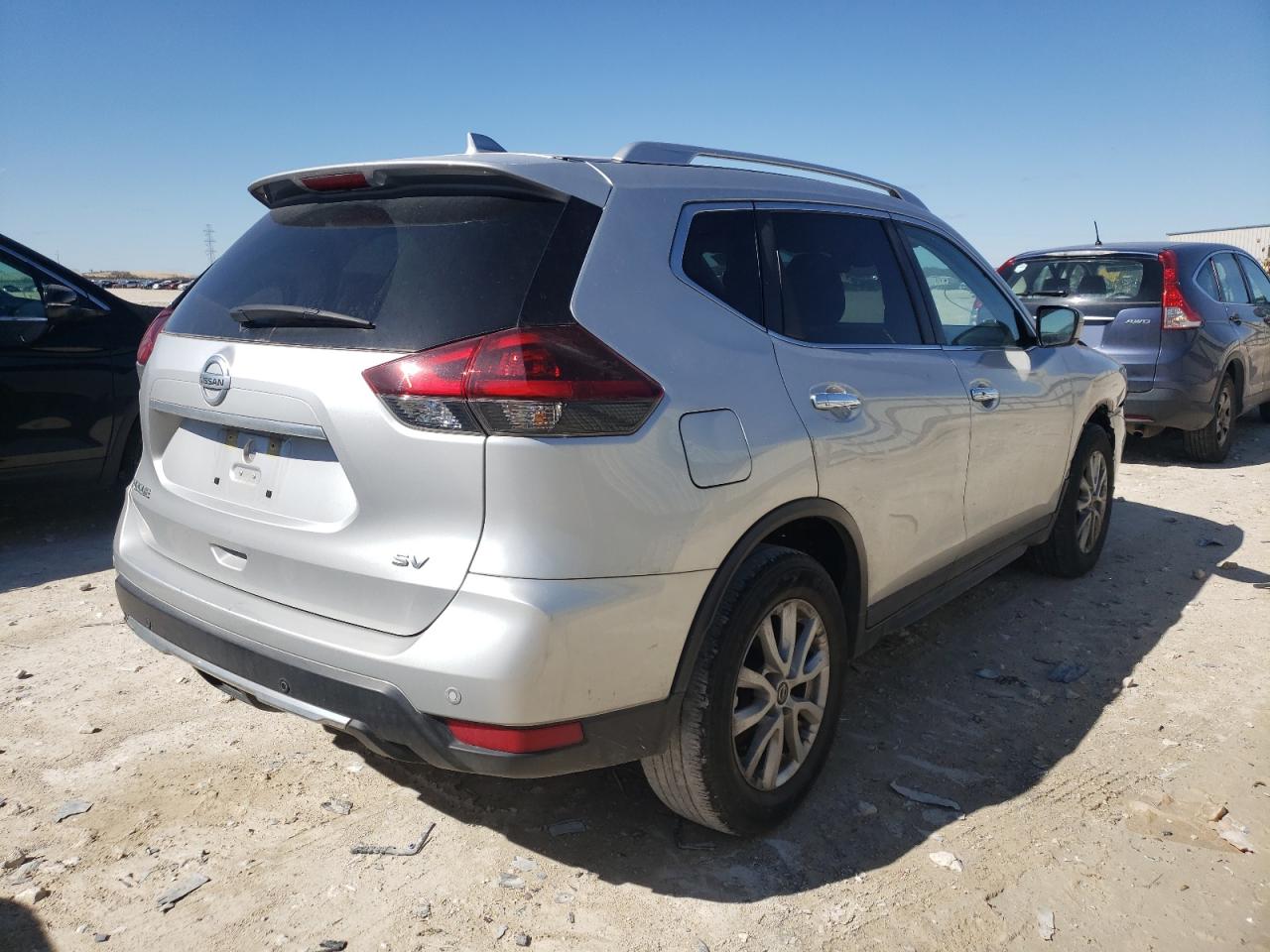 Photo 4 from auction – 2019 NISSAN ROGUE S with VIN KNMAT2MT5KP526663