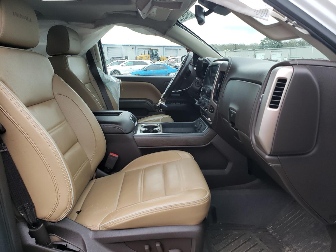 Photo 5 from auction – 2018 GMC SIERRA K15 with VIN 3GTU2PEC8JG273532