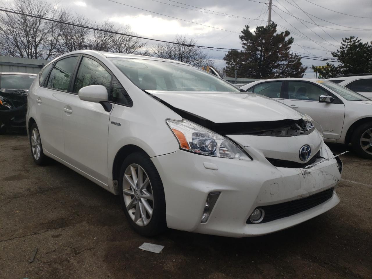TOYOTA PRIUS V 2012 with VIN JTDZN3EU2C3115689 - Photo from auction