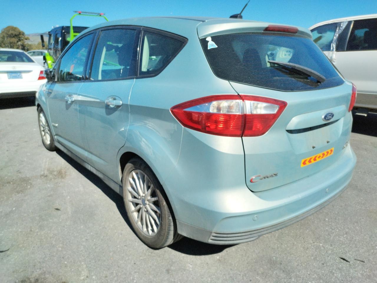 Photo 3 from auction – 2013 FORD C-MAX SE with VIN 1FADP5AU0DL527042