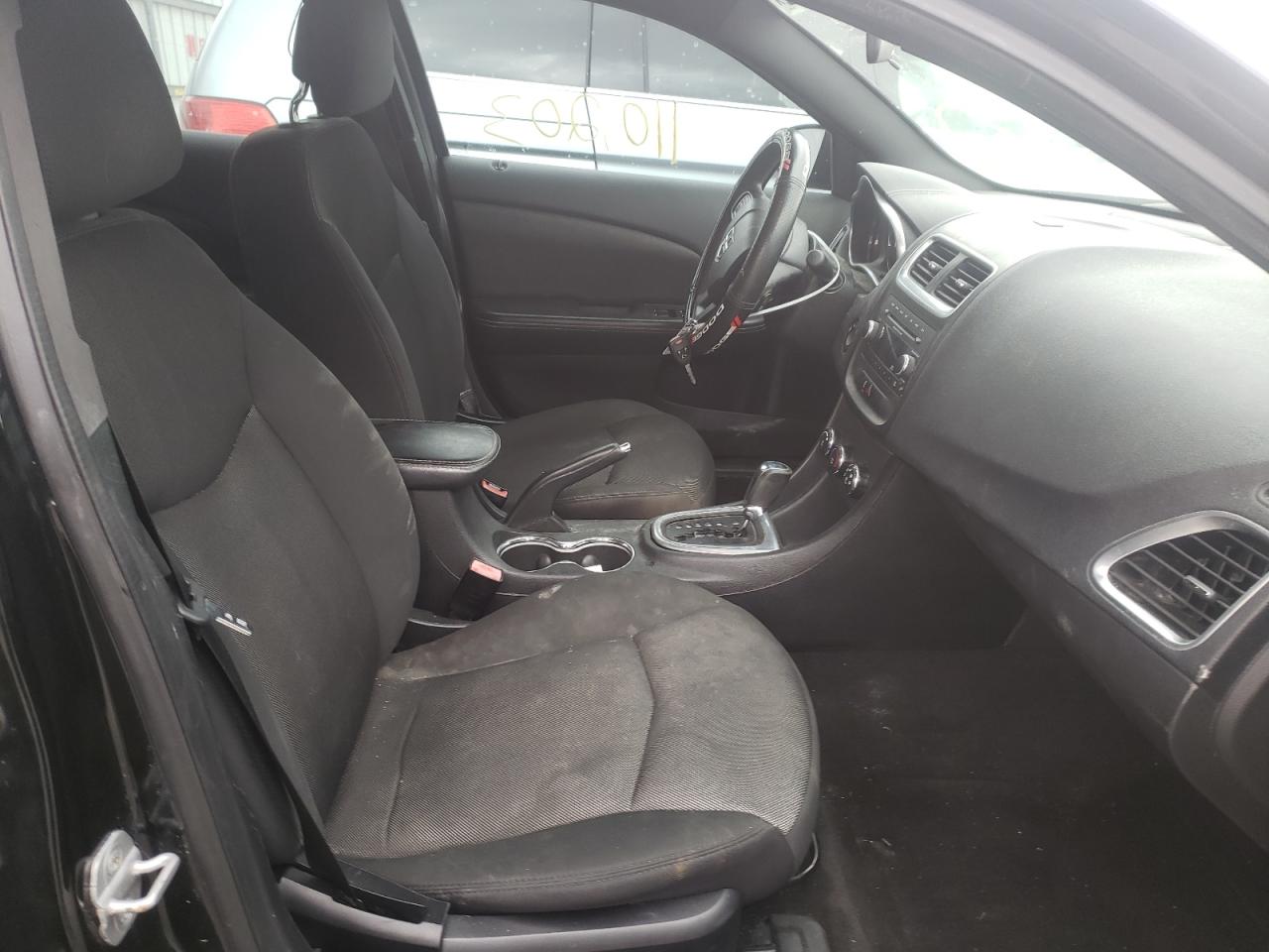 Foto 5 de la subasta – 2013 DODGE AVENGER SE con VIN 1C3CDZAB1DN517679