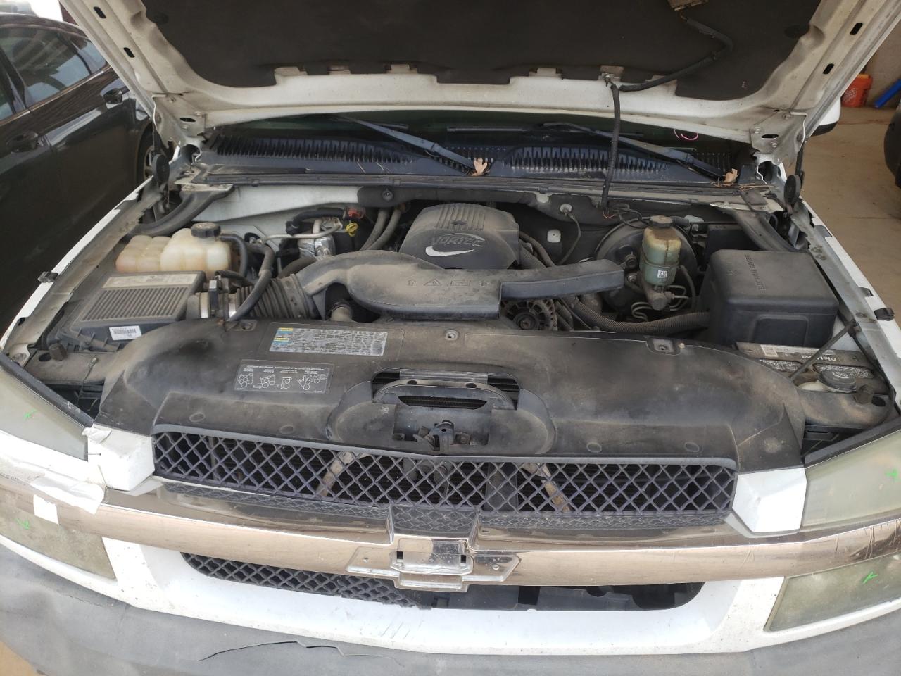 Photo 7 from auction – 2002 CHEVROLET AVALANCHE with VIN 3GNEC13T32G194991