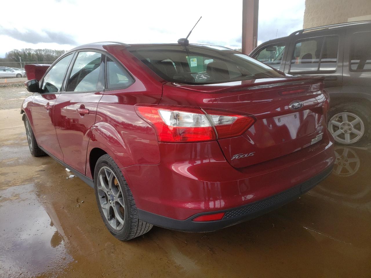 Photo 3 from auction – 2013 FORD FOCUS SE with VIN 1FADP3F27DL181096