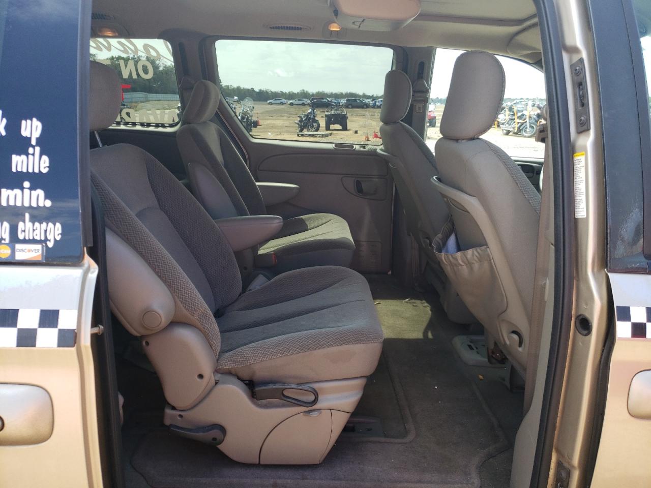 Photo 6 from auction – 2004 DODGE GRAND CARA with VIN 2D8GP44L74R526726