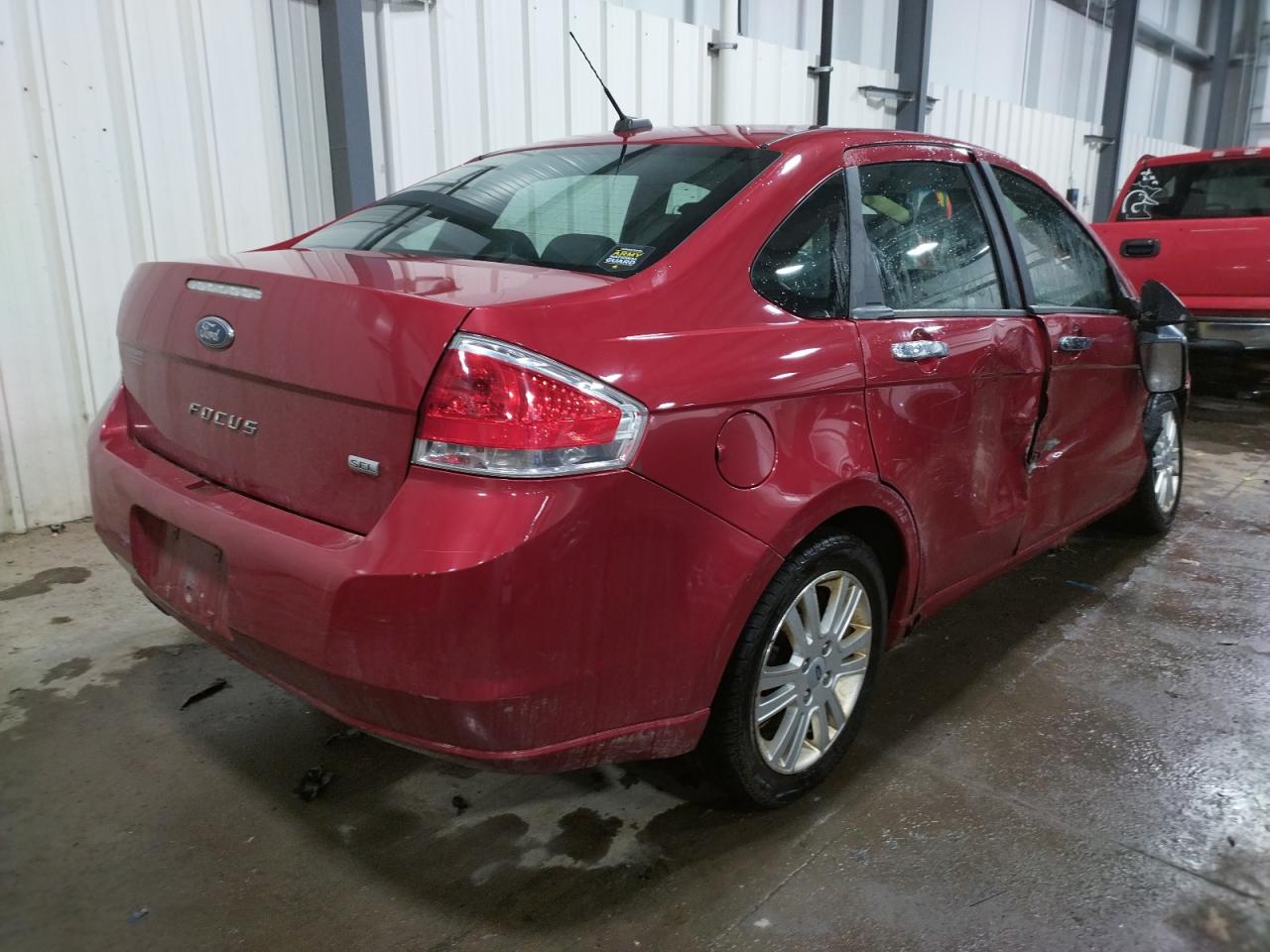 Photo 4 from auction – 2010 FORD FOCUS SEL with VIN 1FAHP3HN3AW139950