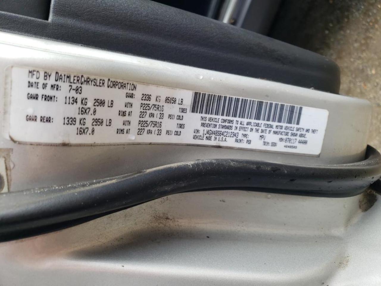 Photo 10 from auction – 2004 JEEP GRAND CHER with VIN 1J4GX48S64C212343