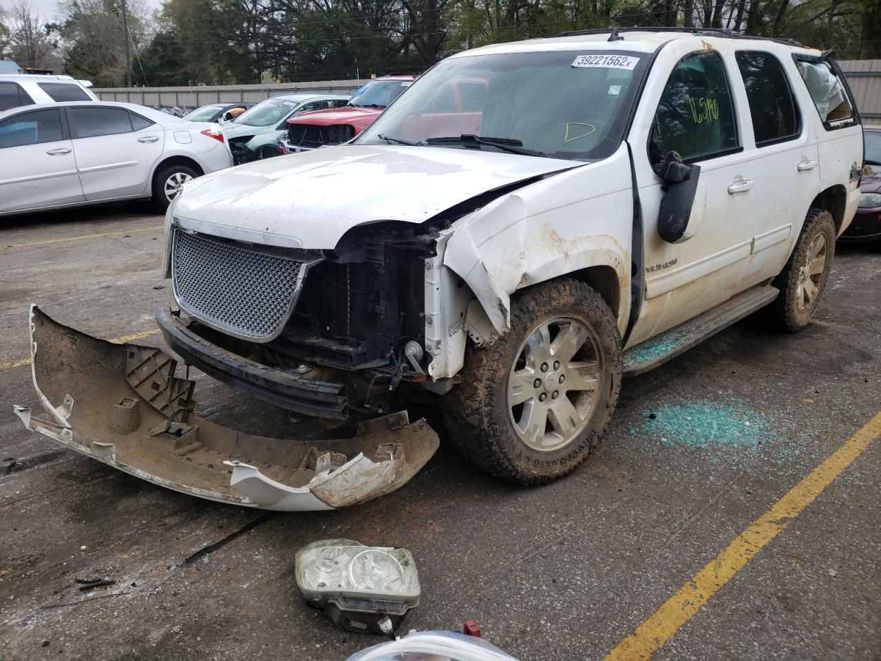 Photo 2 from auction – 2013 GMC YUKON with VIN 1GKS1AE06DR293476